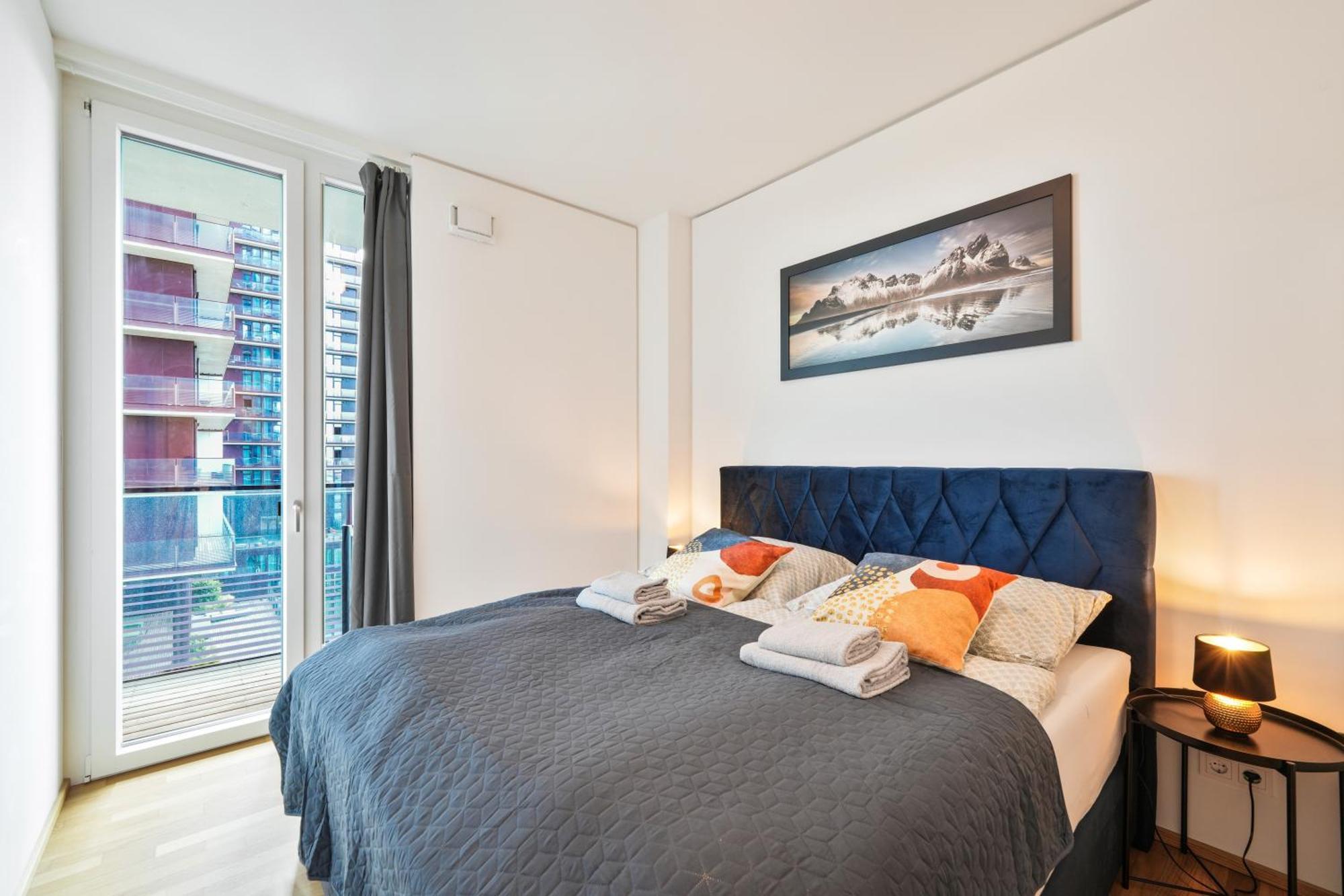 Vienna Sky Apartment I Rooftop Pool I Netflix Ngoại thất bức ảnh